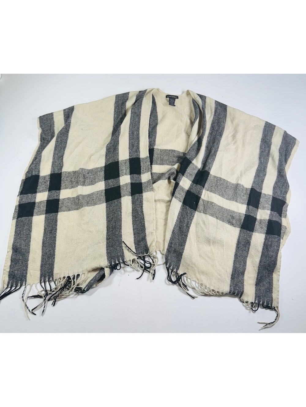 Banana Republic Poncho Sweater Beige Plaid One Size Fits All